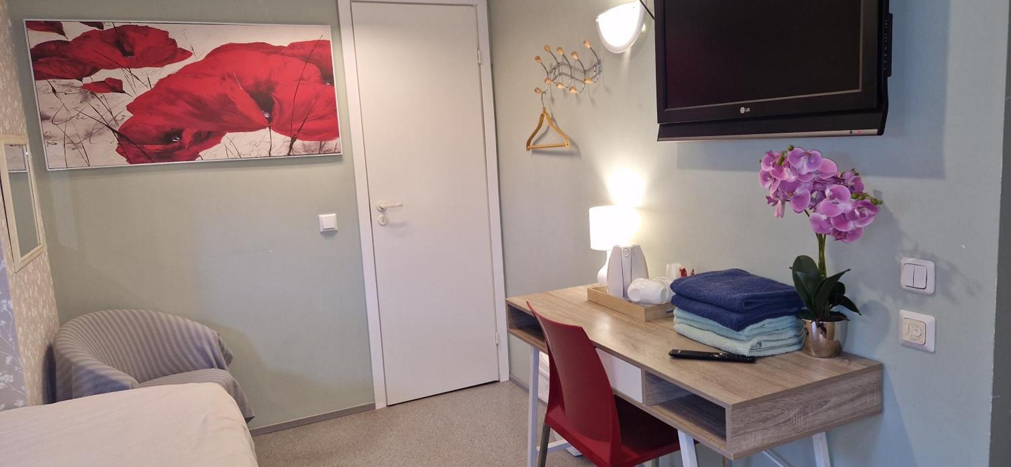 Freedom65 And Caravan Albergue *